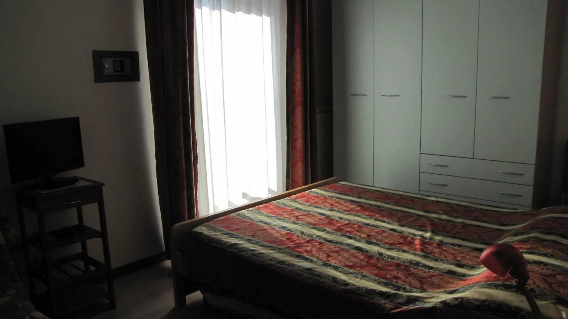 Residence Milan Caorle 0*,