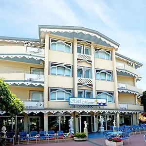 3* Hotel Maxim